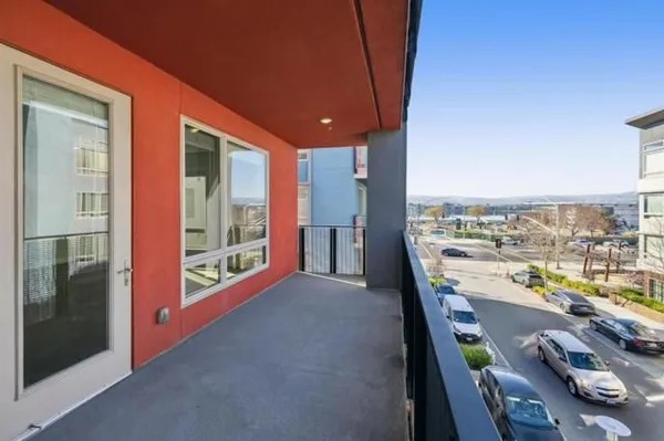 Property Slideshow image 2 of 72 | 1028 foster square ln 305, Foster City, CA, 94404