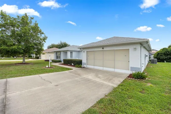 Property Slideshow image 2 of 40 | 8459 sw 60th ct, Ocala, FL, 34476