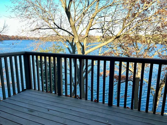 Property Slideshow image 2 of 46 | 33 shoreline rd b, Lake Barrington, IL, 60010