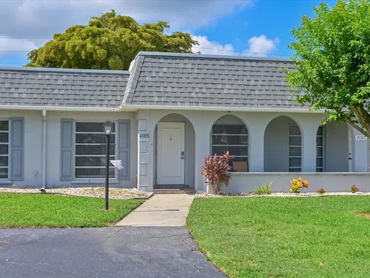 Property Slideshow image 2 of 45 | 4105 35th ave 4105, Bradenton, FL, 34205