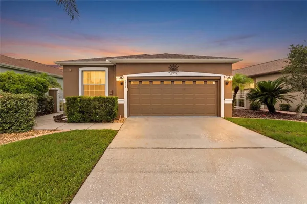 Property Slideshow image 2 of 46 | 7606 berna ln, Land O Lakes, FL, 34637