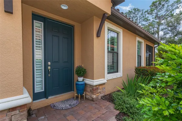 Property Slideshow image 2 of 59 | 5517 sentiero dr, Nokomis, FL, 34275