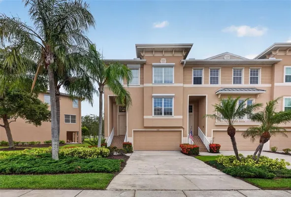 Property Slideshow image 2 of 60 | 7172 islamorada cir, Seminole, FL, 33777