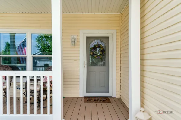 Property Slideshow image 3 of 33 | 1459 equestrian dr, Grayslake, IL, 60030