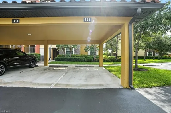 Property Slideshow image 2 of 50 | 17941 bonita national blvd unit 334, Bonita Springs, FL, 34135