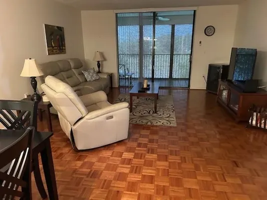 Property Slideshow image 3 of 10 | 3591 environ blvd a405, Lauderhill, FL, 33319