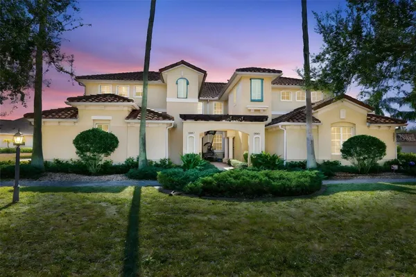 Property Slideshow image 2 of 49 | 2207 s pebble beach blvd, Sun City Center, FL, 33573
