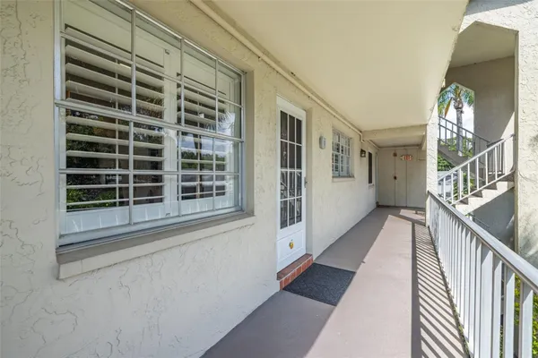 Property Slideshow image 2 of 62 | 946 virginia st apt 207, Dunedin, FL, 34698