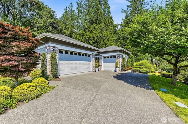 Property Slideshow image 2 of 40 | 24270 ne 131st ter, Redmond, WA, 98053