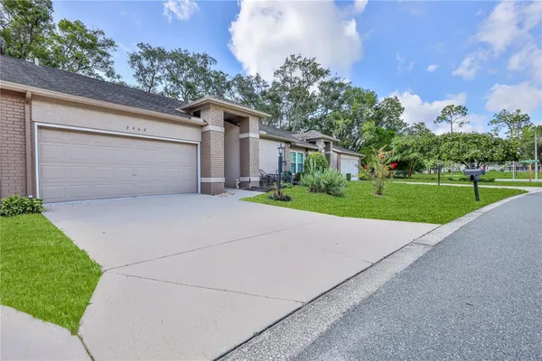Property Slideshow image 3 of 56 | 2468 whispering pines ct, Spring Hill, FL, 34606