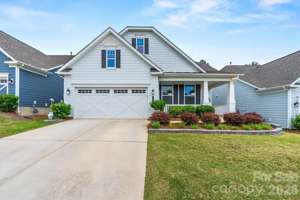 Property Slideshow image 2 of 40 | 12520 old iron ln, Charlotte, NC, 28215