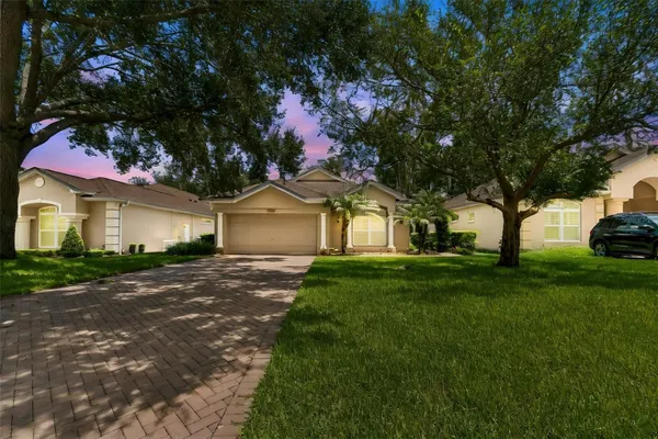 Property Slideshow image 3 of 64 | 12442 forest highlands dr, Dade City, FL, 33525
