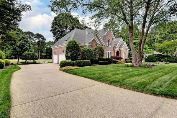 Property Slideshow image 2 of 50 | 112 william richmond, Williamsburg, VA, 23185