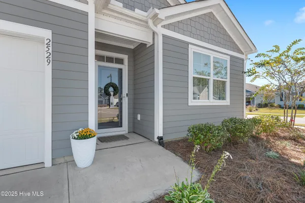 Property Slideshow image 2 of 54 | 2529 centerway ln, Leland, NC, 28451