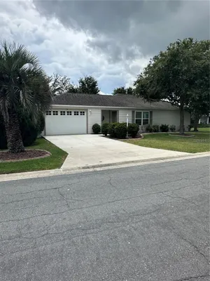 Property Slideshow image 3 of 22 | 716 truman ave, Lady Lake, FL, 32159