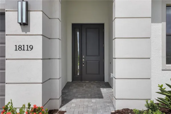 Property Slideshow image 3 of 61 | 18119 cresswind ter, Lakewood Ranch, FL, 34211