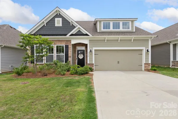 Property Slideshow image 2 of 48 | 4190 millstream rd, Denver, NC, 28037