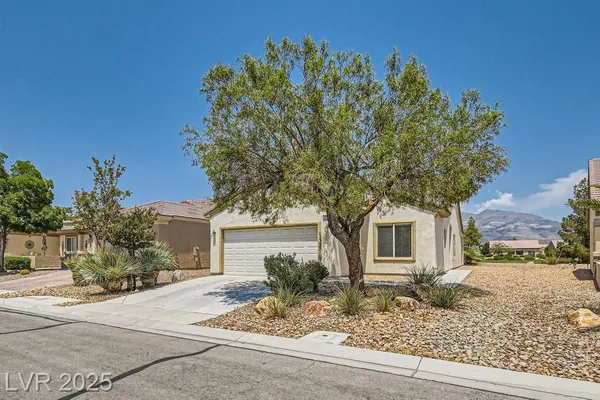 Property Slideshow image 2 of 28 | 2220 carrier dove way, North Las Vegas, NV, 89084