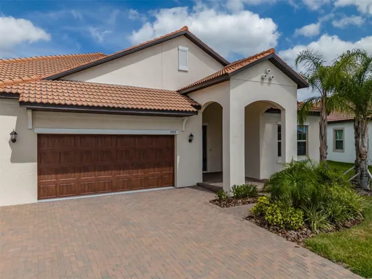 Property Slideshow image 3 of 80 | 5329 windy grove dr, Wimauma, FL, 33598