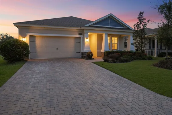 Property Slideshow image 3 of 52 | 5365 cappleman loop, Brooksville, FL, 34601