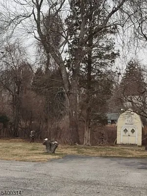 Property Slideshow image 2 of 14 | 6 gordon way, Roxbury Twp, NJ, 07836