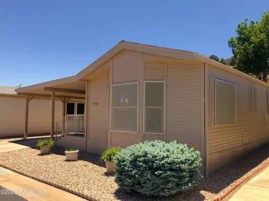 Property Slideshow image 3 of 14 | 1036 n mountain brush dr, Dewey-Humboldt, AZ, 86327