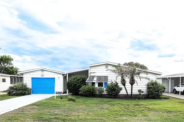 Property Slideshow image 3 of 45 | 24927 pine hl, Leesburg, FL, 34748