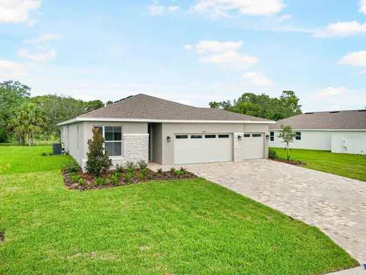 Property Slideshow image 3 of 46 | 9229 players dr, Weeki Wachee, FL, 34613