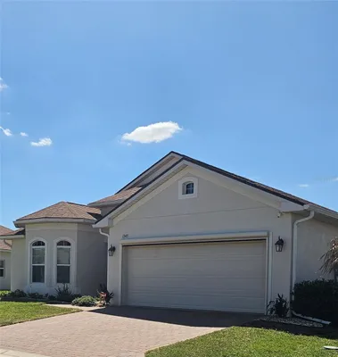 Property Slideshow image 2 of 47 | 1347 oakmont dr, Winter Haven, FL, 33884