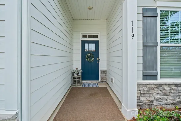 Property Slideshow image 2 of 34 | 119 coddle way, Mooresville, NC, 28115