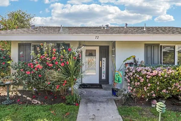Property Slideshow image 2 of 29 | 3760 vista campana 72, Oceanside, CA, 92057