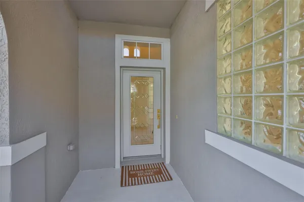 Property Slideshow image 3 of 38 | 448 noble faire dr, Sun City Center, FL, 33573