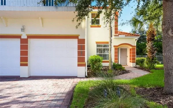 Property Slideshow image 2 of 20 | 7343 fountain palm cir # 7343, Bradenton, FL, 34203