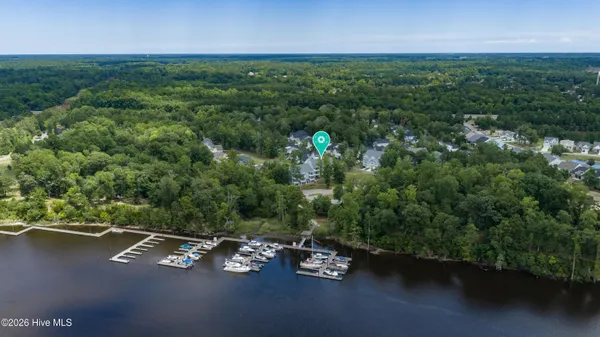 Property Slideshow image 3 of 105 | 237 sabal pond way, Castle Hayne, NC, 28429