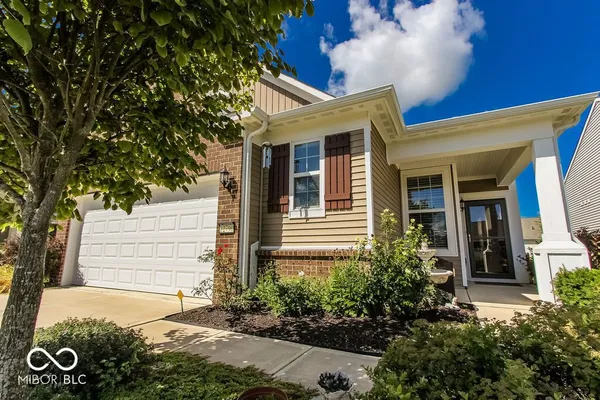 Property Slideshow image 3 of 54 | 12790 arista ln, Fishers, IN, 46037