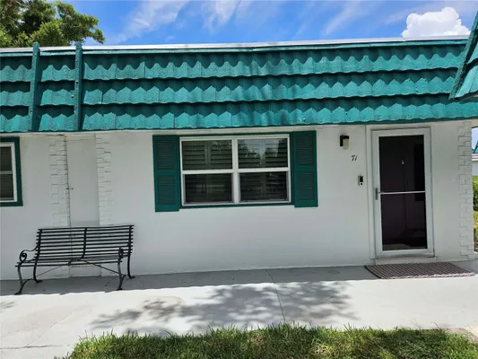 Property Slideshow image 2 of 47 | 205 kings blvd blvd c-71, Sun City Center, FL, 33573