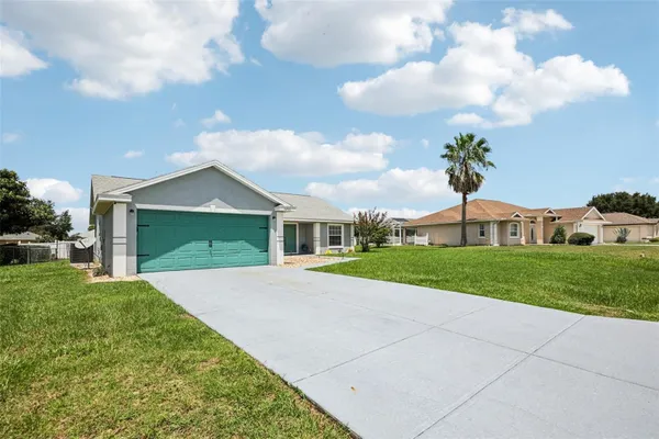 Property Slideshow image 3 of 54 | 5705 sw 89th pl, Ocala, FL, 34476