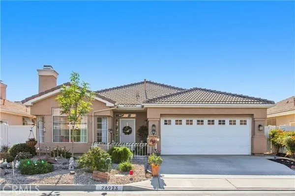 Property Slideshow image 2 of 34 | 26923 circus dr, Menifee, CA, 92585