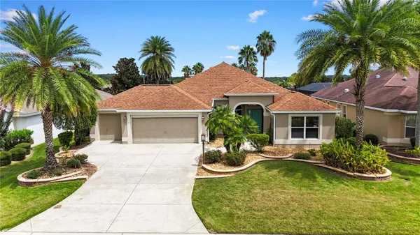 Property Slideshow image 2 of 54 | 415 kilmer way, The Villages, FL, 32162