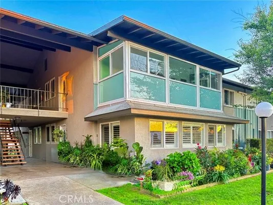 Property Slideshow image 2 of 18 | 1860 mckinney way m15-21n, Seal Beach, CA, 90740
