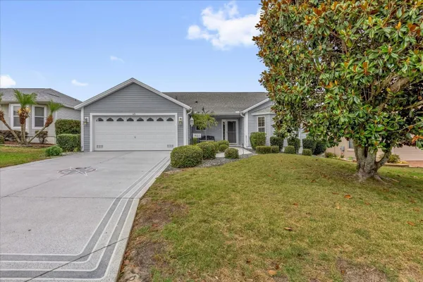 Property Slideshow image 3 of 47 | 401 bishopville loop, The Villages, FL, 32162