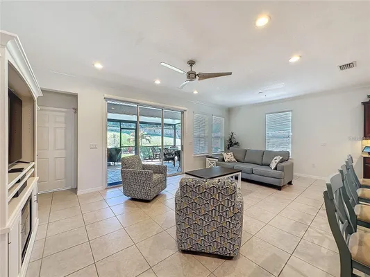Property Slideshow image 3 of 45 | 209 silver maple rd, Groveland, FL, 34736