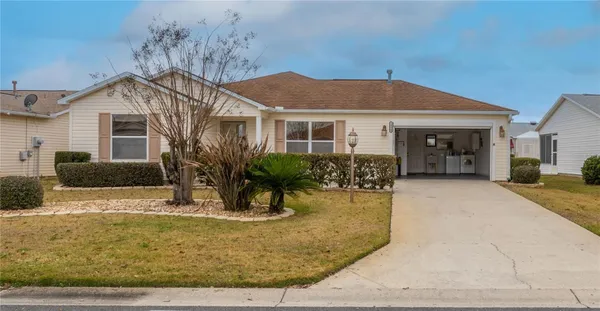 Property Slideshow image 3 of 35 | 1994 orangeburg ter, The Villages, FL, 32162