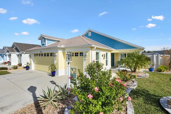 Property Slideshow image 2 of 67 | 5617 stricklin st, The Villages, FL, 32163