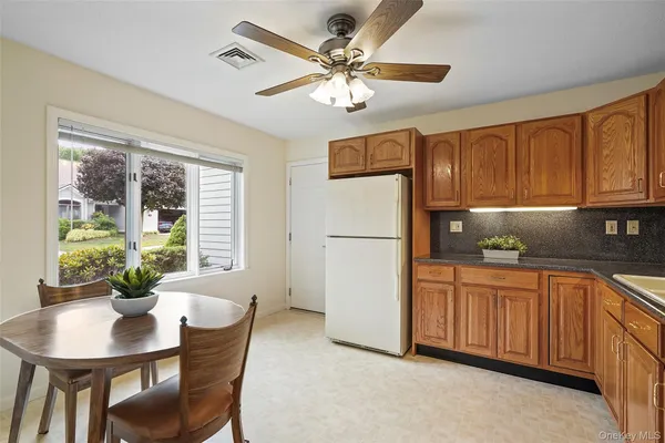 Property Slideshow image 3 of 24 | 798 heritage hls d, Somers, NY, 10589