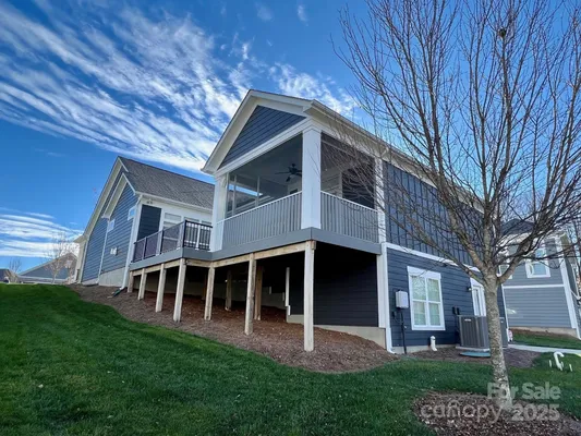 Property Slideshow image 3 of 8 | 15012 courtside cove ln, Cornelius, NC, 28031