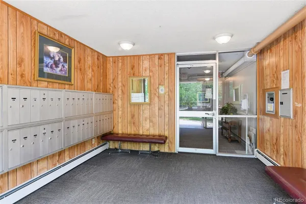 Property Slideshow image 3 of 27 | 3124 s wheeling way 211, Aurora, CO, 80014