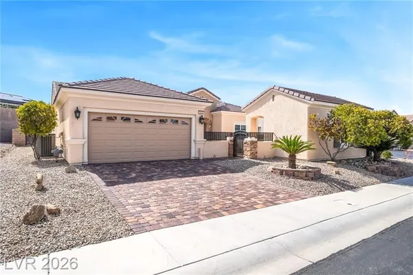 Property Slideshow image 2 of 41 | 2323 fayetteville ave, Henderson, NV, 89052