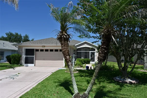 Property Slideshow image 2 of 40 | 27326 orchid glade st, Leesburg, FL, 34748