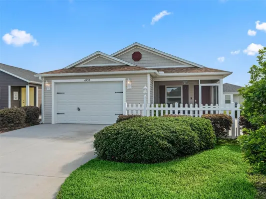 Property Slideshow image 2 of 28 | 4953 ellie ln, The Villages, FL, 32163